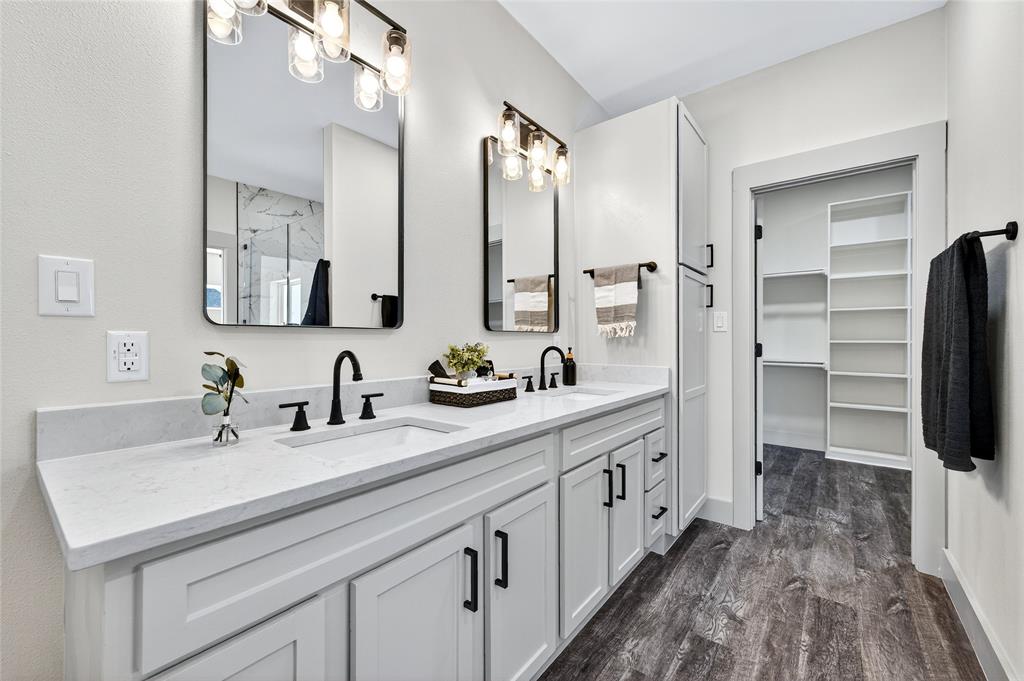 DIXIE ESTATES - Residential