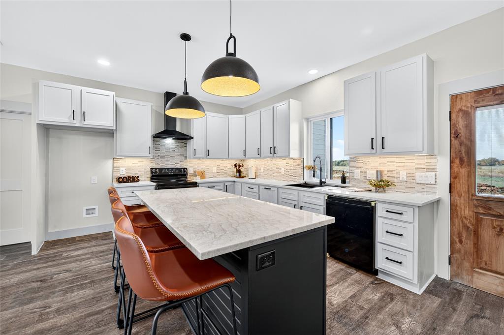 DIXIE ESTATES - Residential