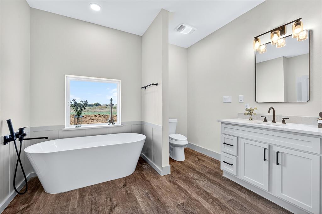 DIXIE ESTATES - Residential