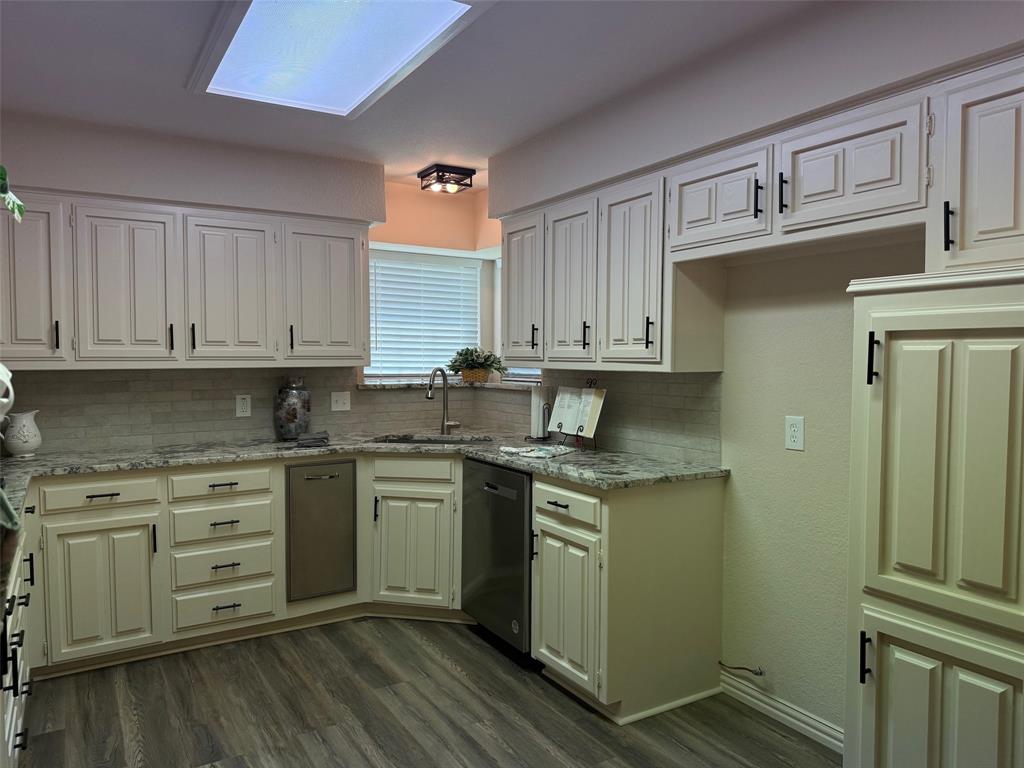 Hickory Hills Addn - Residential