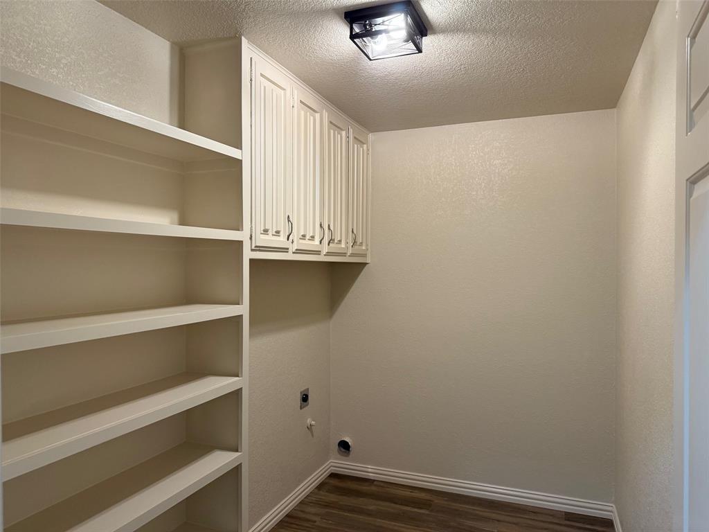 Hickory Hills Addn - Residential