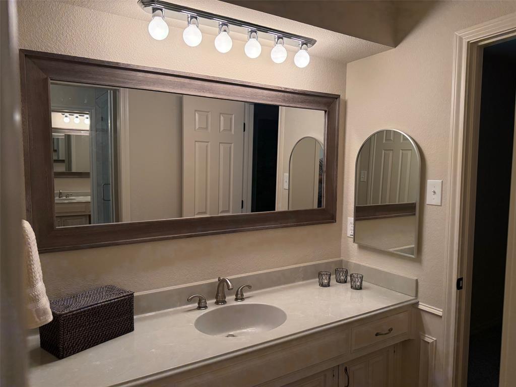 Hickory Hills Addn - Residential