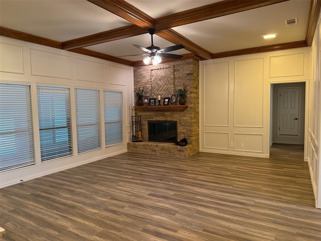 8 Ridge Drive