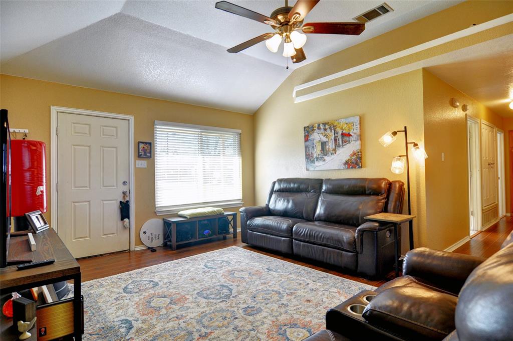 ABST 314 TR 5,8,9 G GENTRY - Residential