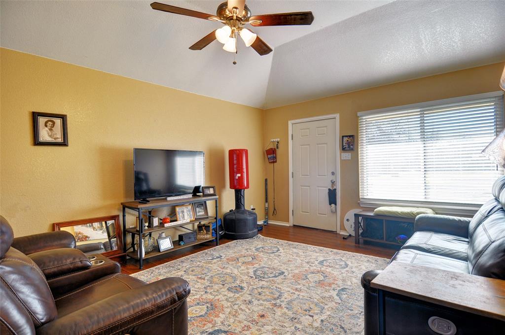 ABST 314 TR 5,8,9 G GENTRY - Residential