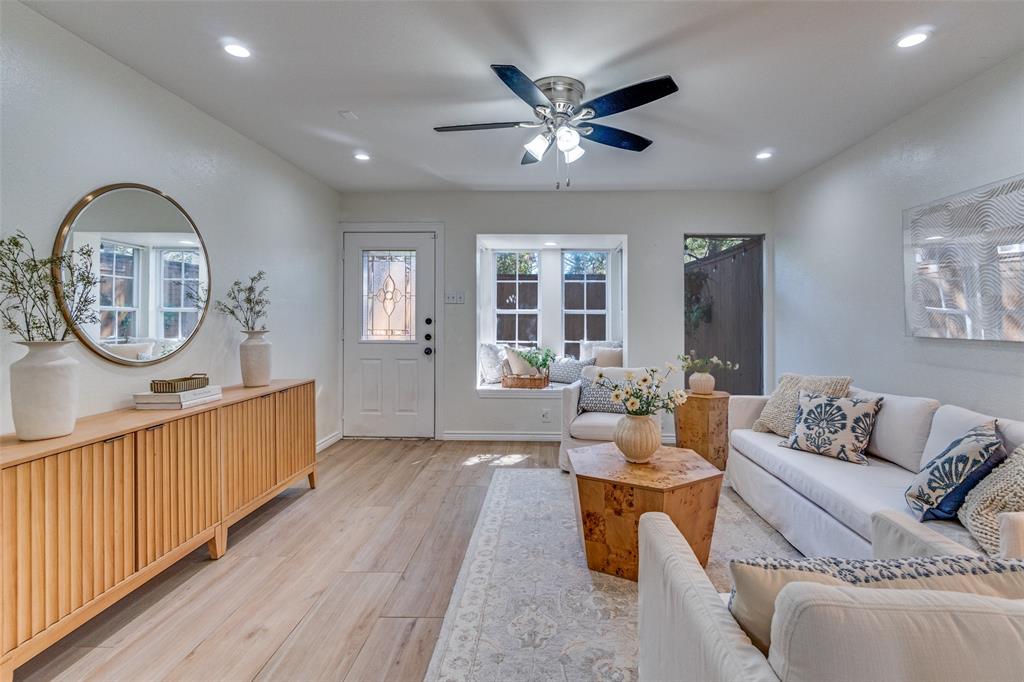 3623 Hawthorne Avenue