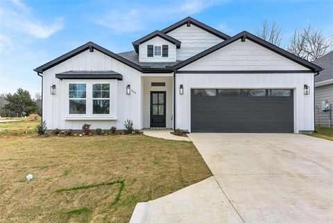 404 Betchan Street Lake Dallas TX 75065