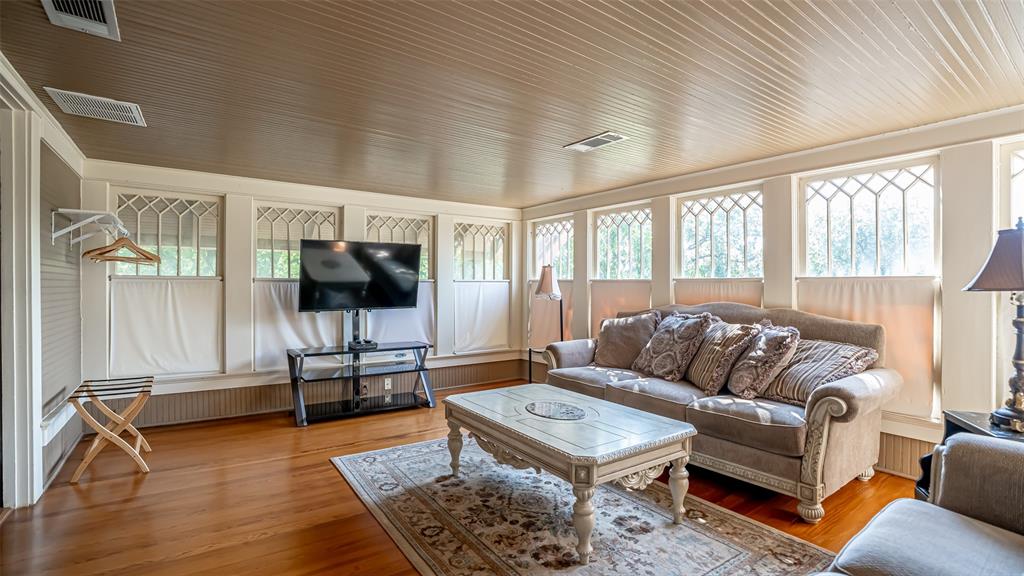 Barton - Residential