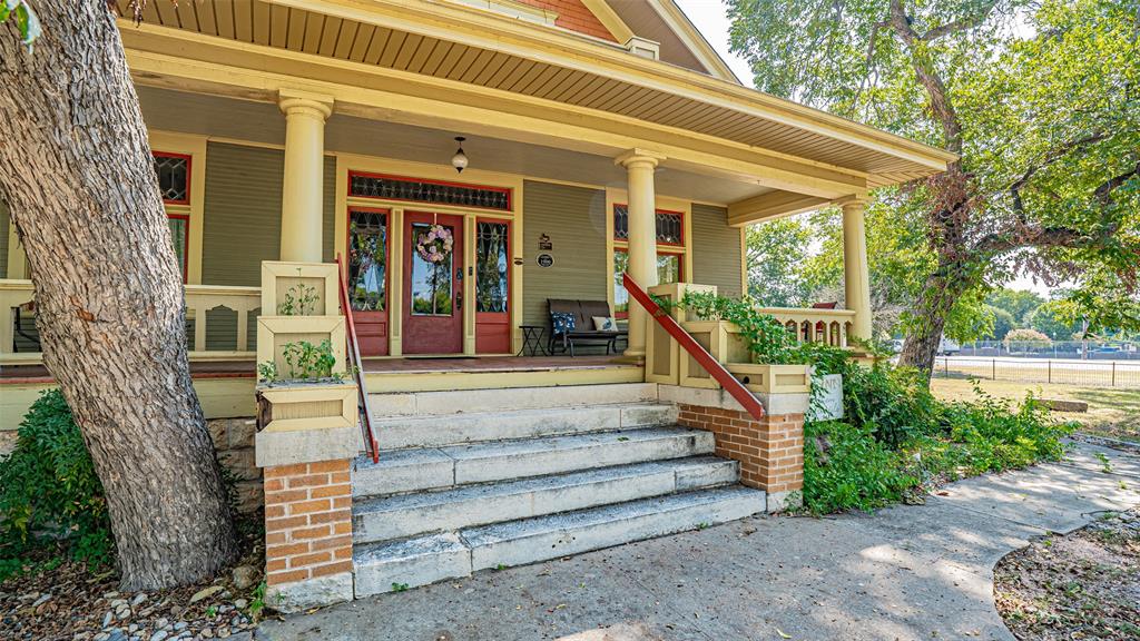 616 Thorp Spring Road