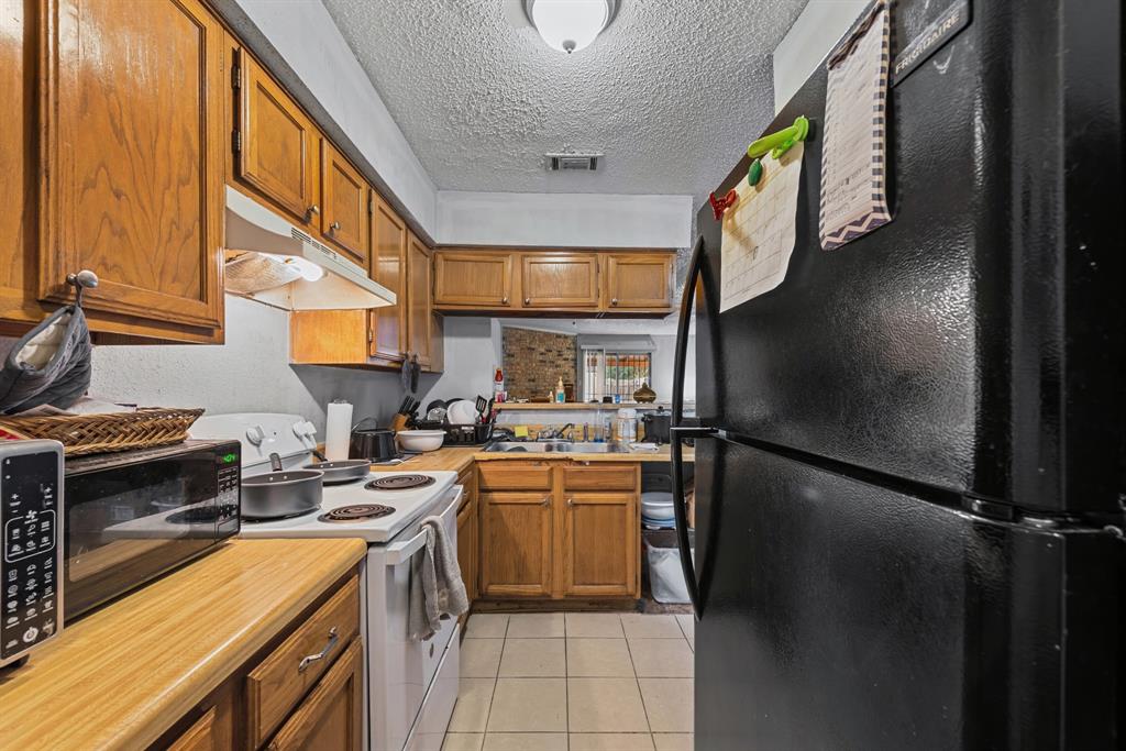 Village By The Creek - Residential