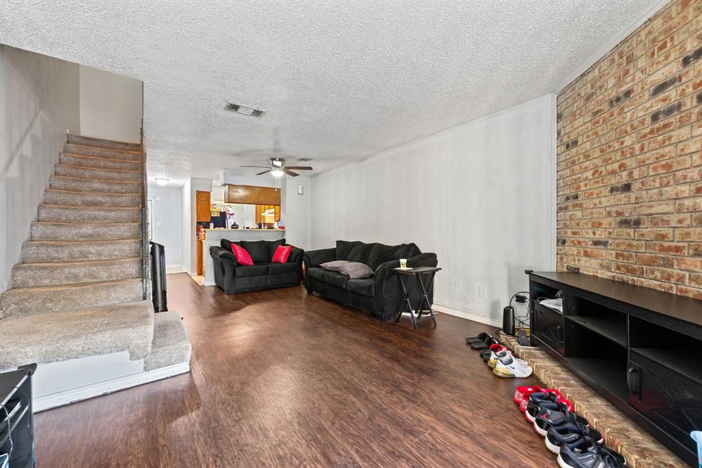 Village By The Creek - Residential