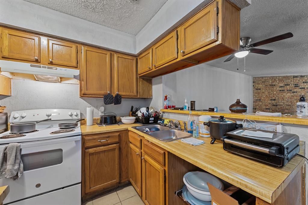 Village By The Creek - Residential