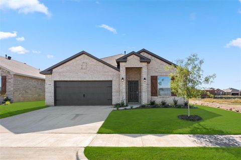 1905 Mohican Drive Cleburne TX 76033