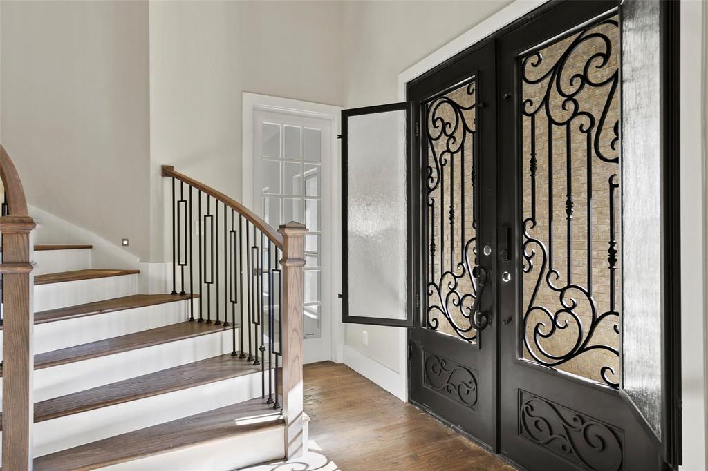 8512 Fresh Meadows Road