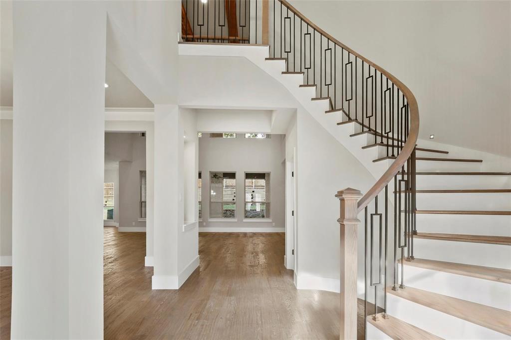 8512 Fresh Meadows Road