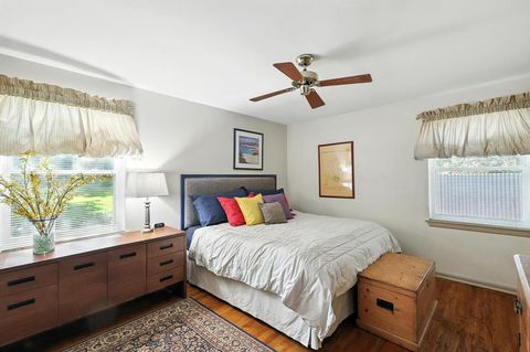 Tiny photo for 1405 Briarwood Boulevard, Arlington, TX 76013 (MLS # 21099062)