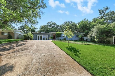 Tiny photo for 1405 Briarwood Boulevard, Arlington, TX 76013 (MLS # 21099062)