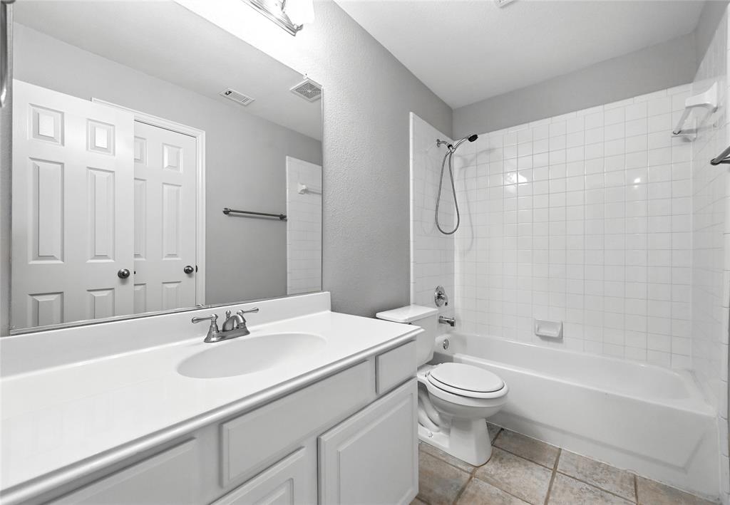 Flower Mound, Texas 75022, United States, 3 Bedrooms Bedrooms, ,2 BathroomsBathrooms,Residential,Pending,173777