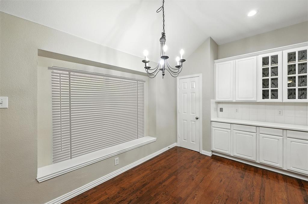 Flower Mound, Texas 75022, United States, 3 Bedrooms Bedrooms, ,2 BathroomsBathrooms,Residential,Pending,173777