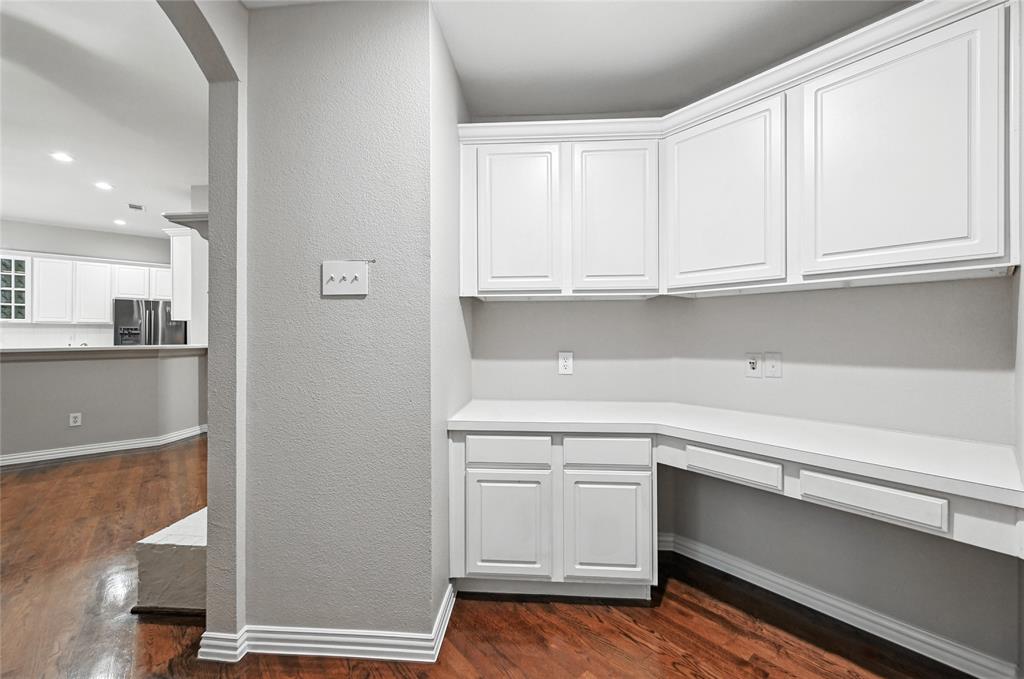 Flower Mound, Texas 75022, United States, 3 Bedrooms Bedrooms, ,2 BathroomsBathrooms,Residential,Pending,173777