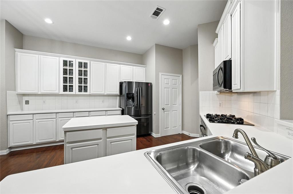 Flower Mound, Texas 75022, United States, 3 Bedrooms Bedrooms, ,2 BathroomsBathrooms,Residential,Pending,173777