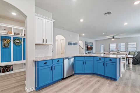 Tiny photo for 133 Gentle Circle Way, Royse City, TX 75189 (MLS # 21141257)