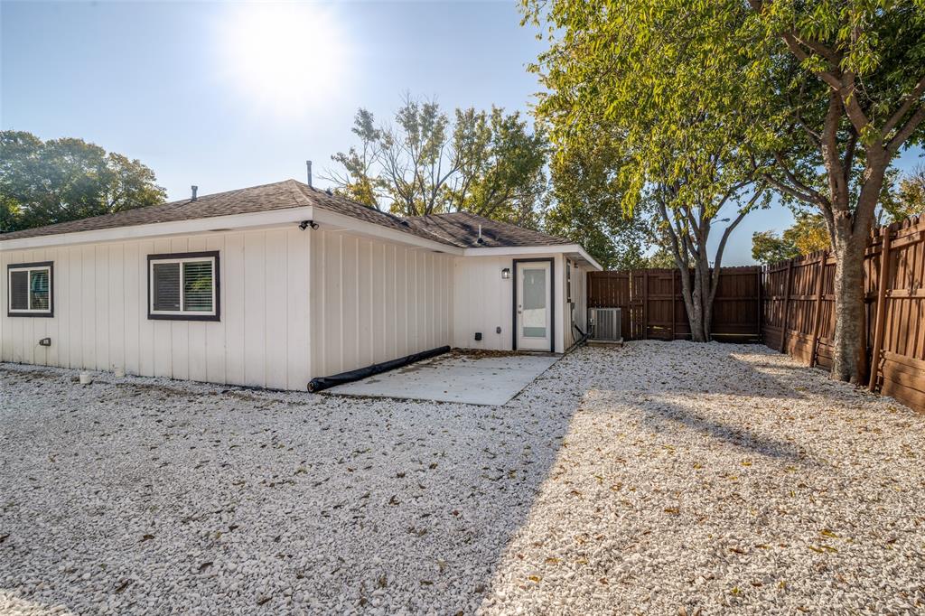 Olivers 02 - Residential Lease