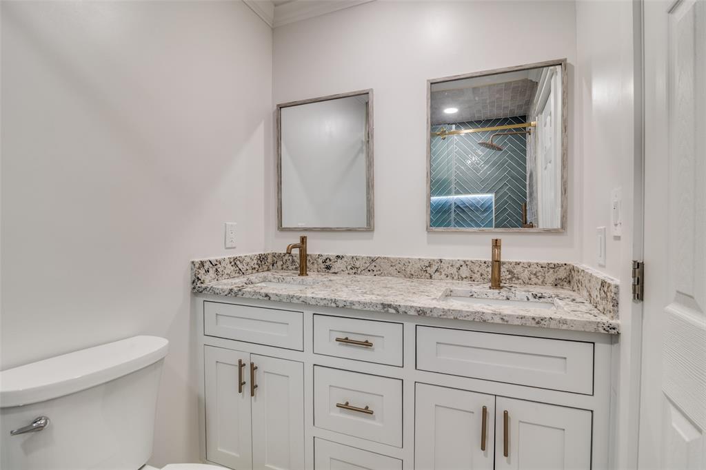 Olivers 02 - Residential Lease