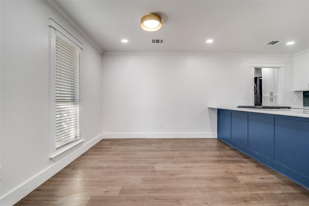 Olivers 02 - Residential Lease