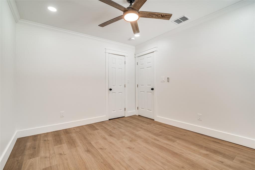 Olivers 02 - Residential Lease