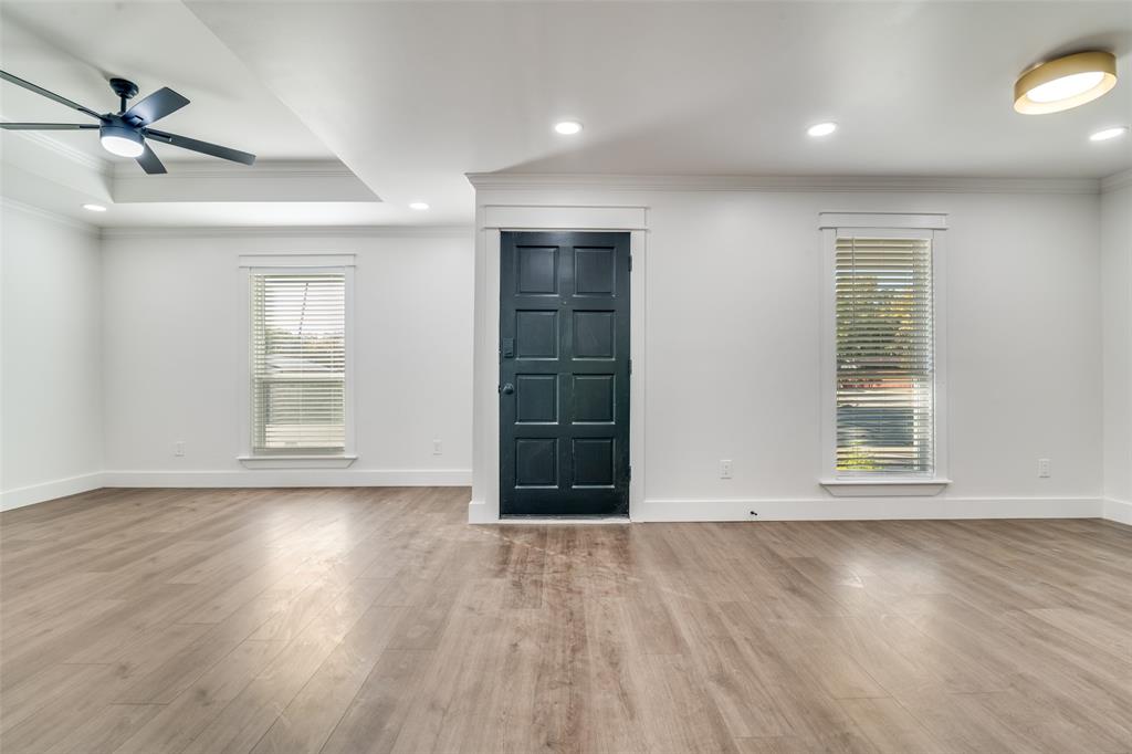 Olivers 02 - Residential Lease