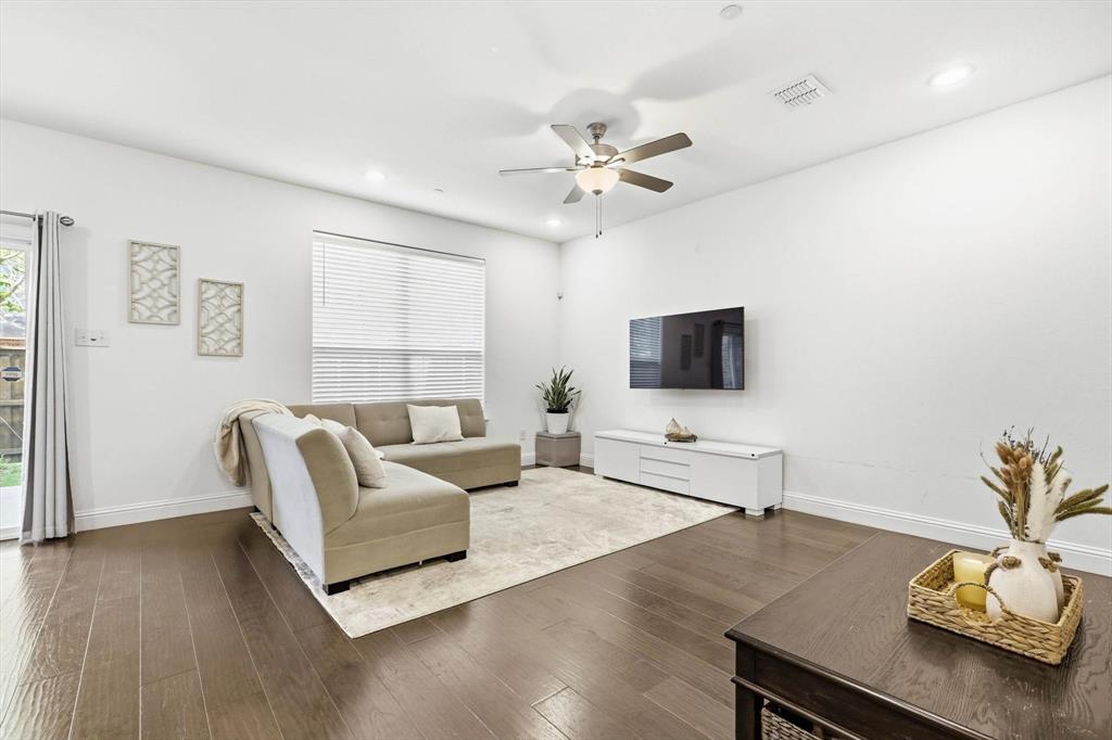 Village At Twin Creeks Ph Four - Residential
