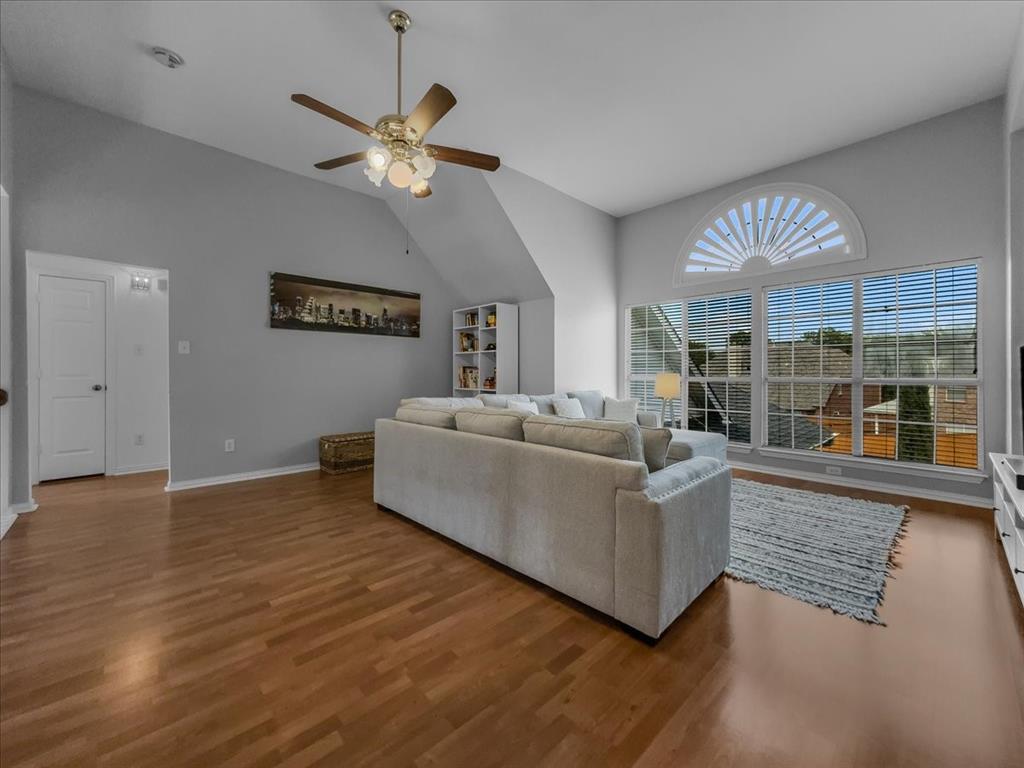 Big Spgs Court - Residential