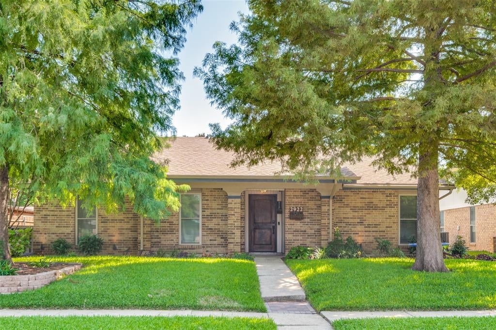 2922 Hazelwood Drive