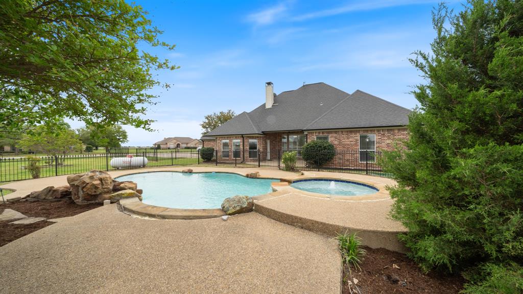 Golfing Greens - Residential