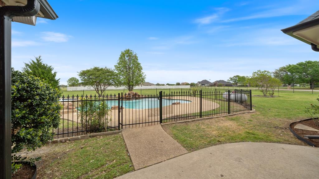 Golfing Greens - Residential
