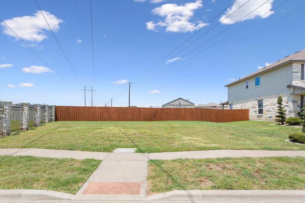 2805 Black Orchid Drive