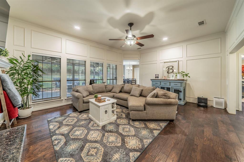 5403 Rawlings Street