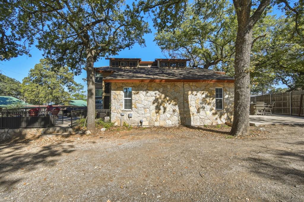 6580 Wells Burnett Road