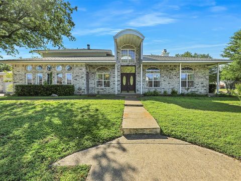 A home in Terrell