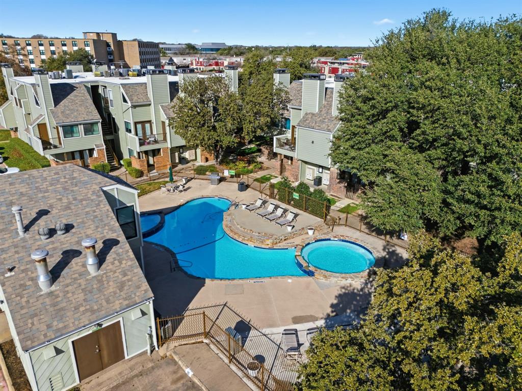 University Park Condo - Residential Income