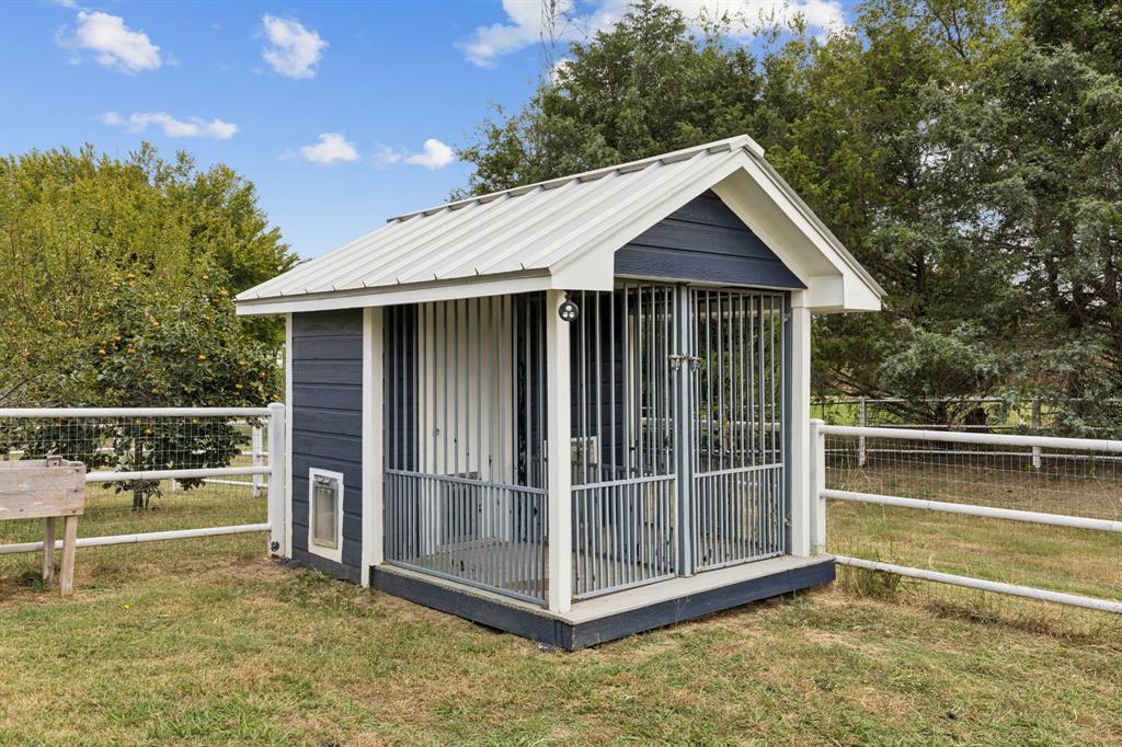 Aly Cat Add - Residential