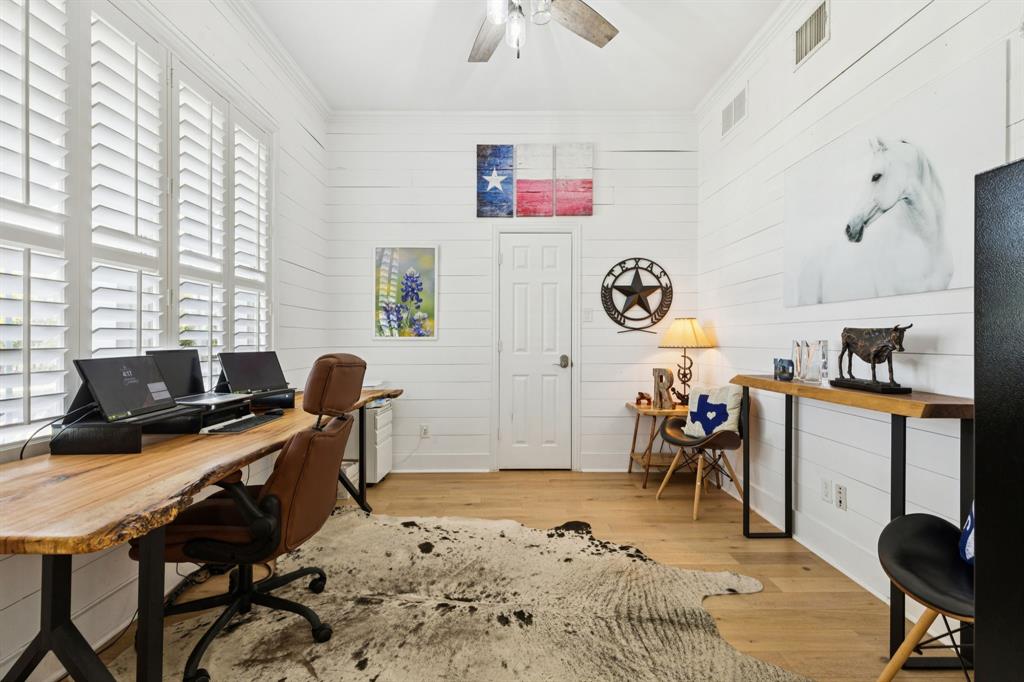 Aly Cat Add - Residential