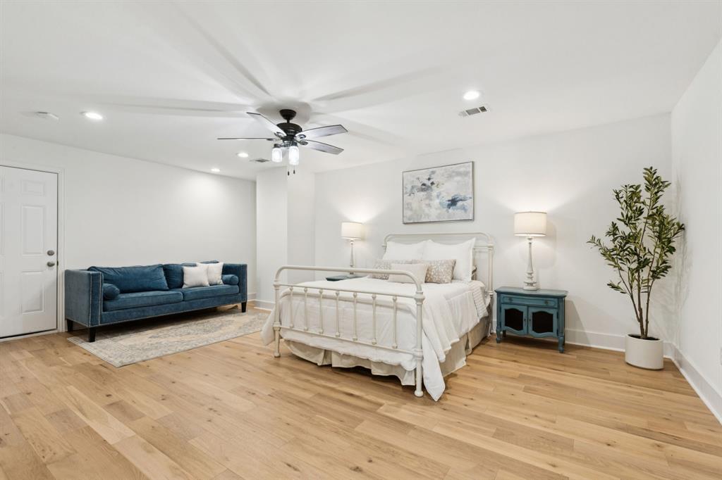 Aly Cat Add - Residential