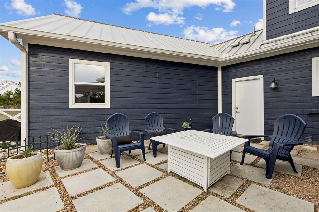 Aly Cat Add - Residential