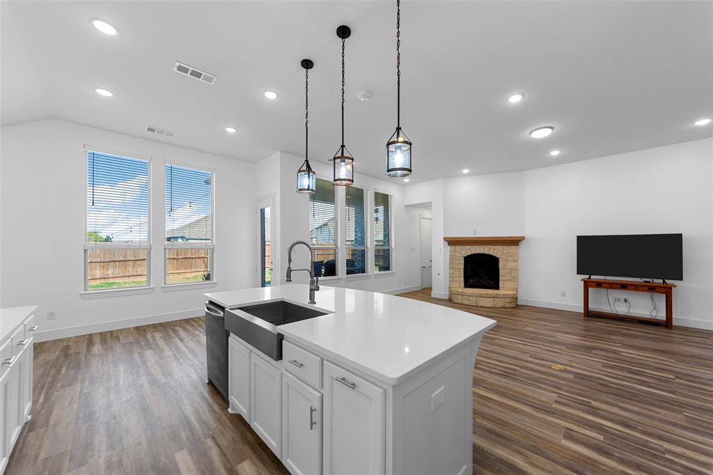 Glen Crossing Ph 2a - Residential Lease