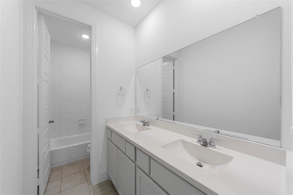 Glen Crossing Ph 2a - Residential Lease