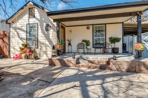 2603 W Amherst Avenue Dallas TX 75235