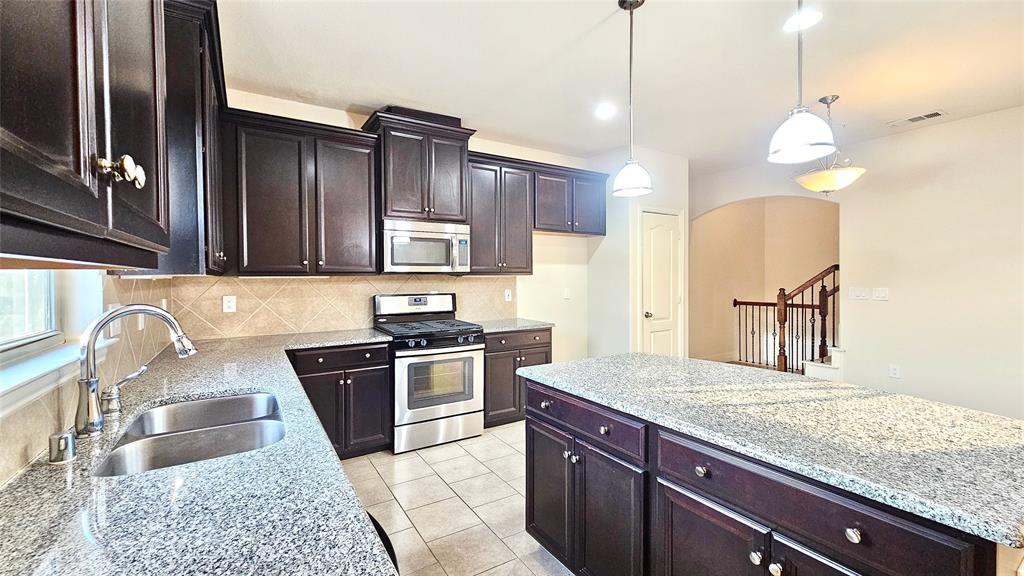 The Manors At Vista Ridge I Ad - Residential Lease