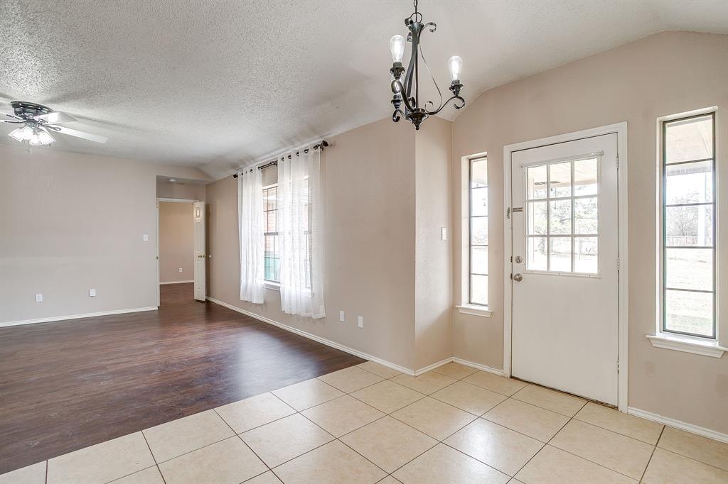 Joshua Plaza - Residential